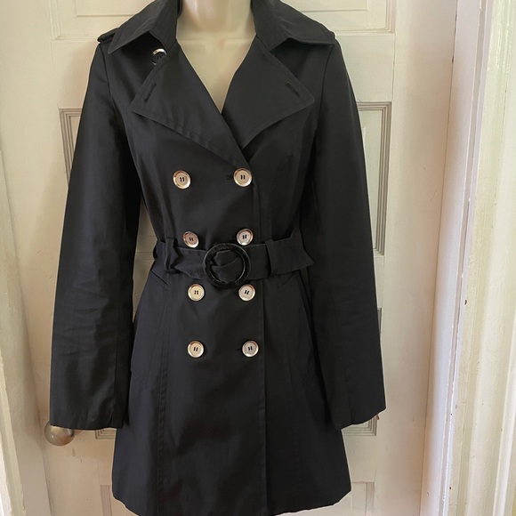 Classy trench coat - Picture 1 of 1